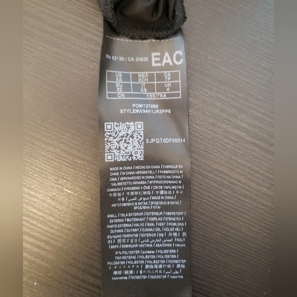 GUESS - Flattering Floral & Animal Print Bodycon Dress - Picture 7 of 7